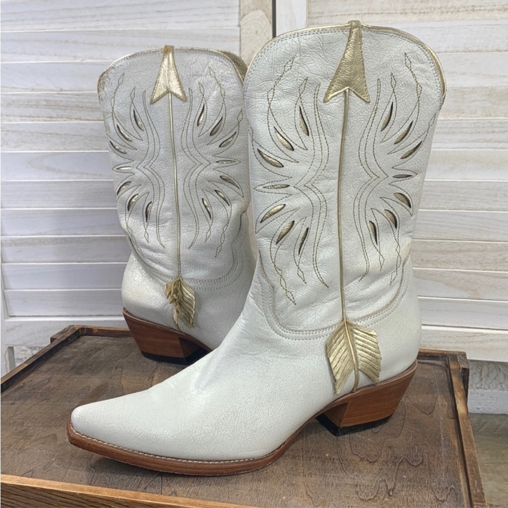 Kacey Lucchese Golden Arrow Cowgirl Boots 9